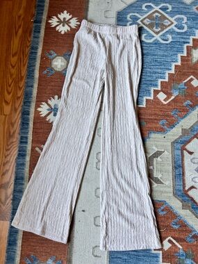iris Cream Textured stretchy pant - fit flare